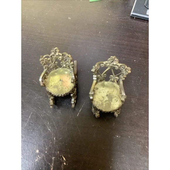 Vintage Tramp Art Filigree Metal Dollhouse Rocking & Straight Leg Chairs & Table - Picture 2 of 12